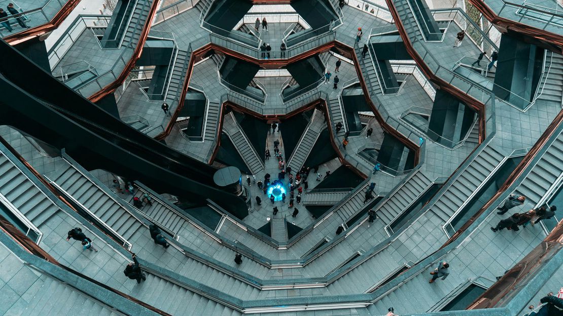 The Hidden Risk in AI Products: Fragmented Enterprise Knowledge